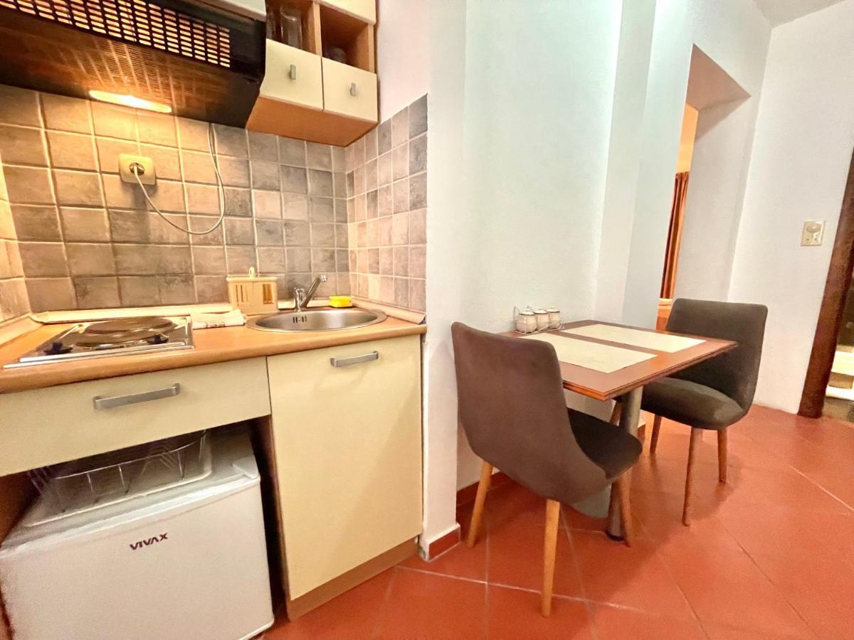 Apartments Petkovic Будва Экстерьер фото